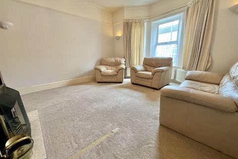 3 bedroom apartment for sale, Rosebery Road, Pokesdown, Bournemouth