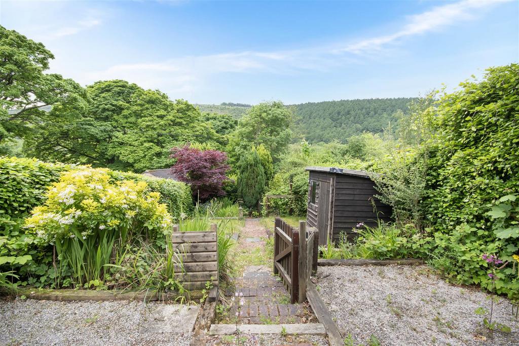 Steward Gate, Bamford, Hope Valley 3 bed terraced house for sale £285,000