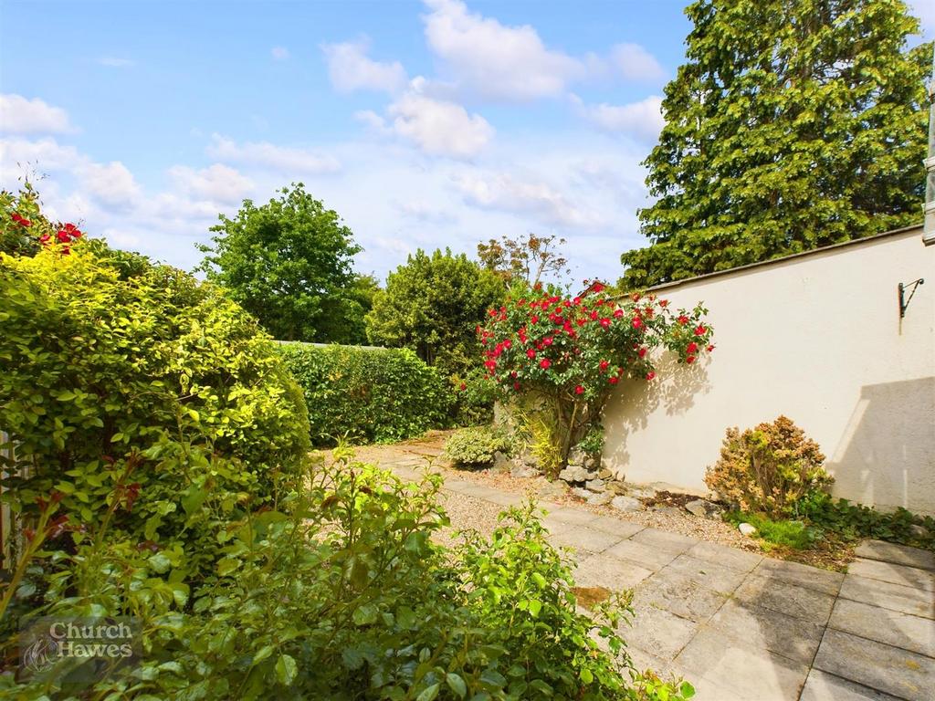 CAM03135 G0-PR0111-STILL016.jpg