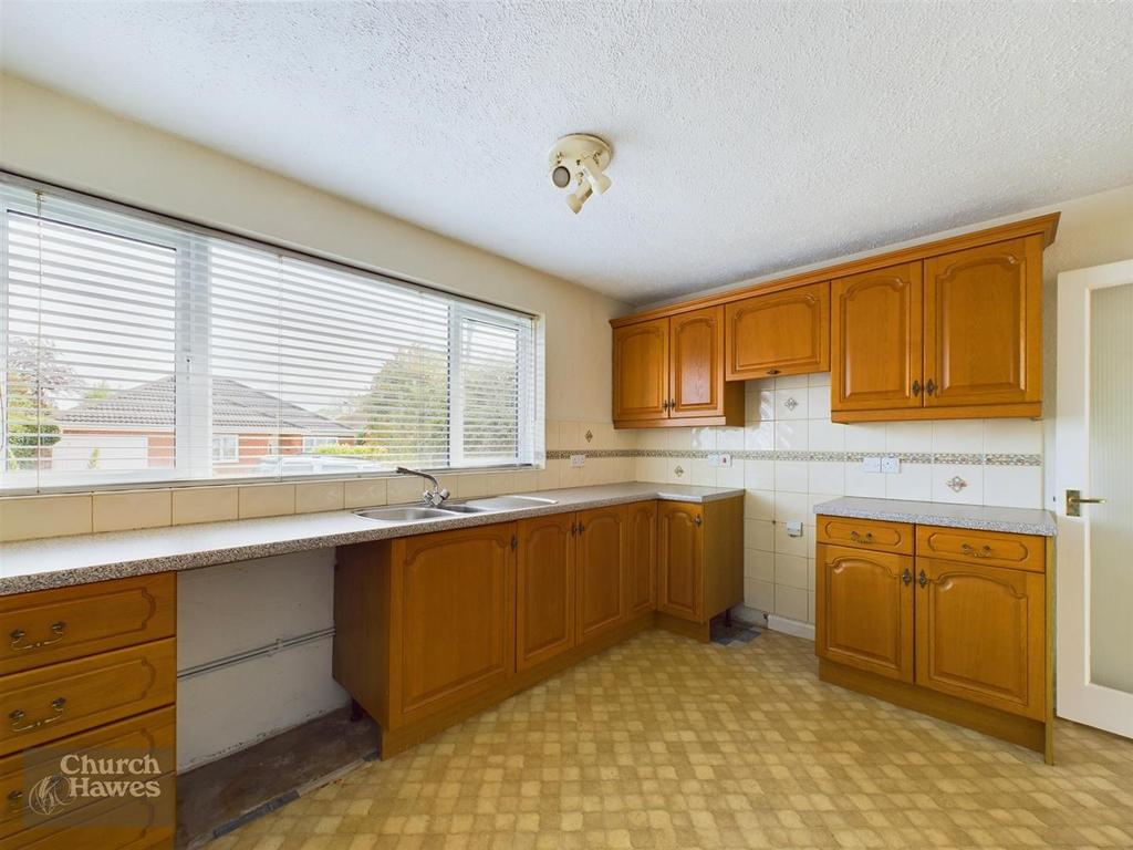 CAM03135 G0-PR0111-STILL009.jpg