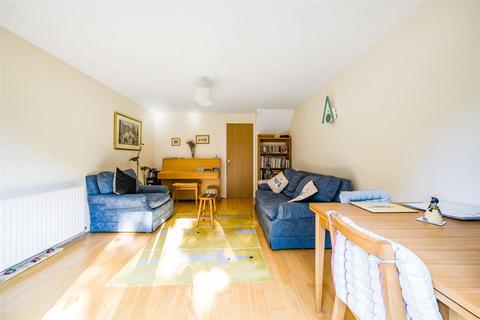 2 bedroom terraced house for sale, Lavender Road, Rotherhithe