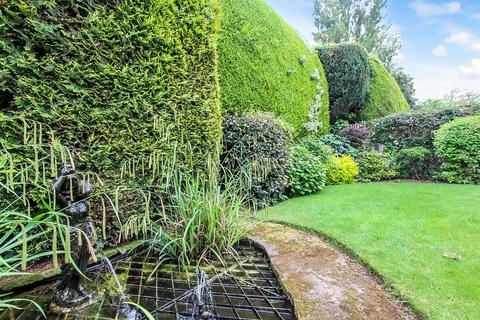 14 Broadmeadows, Darlington, DL3 8SP