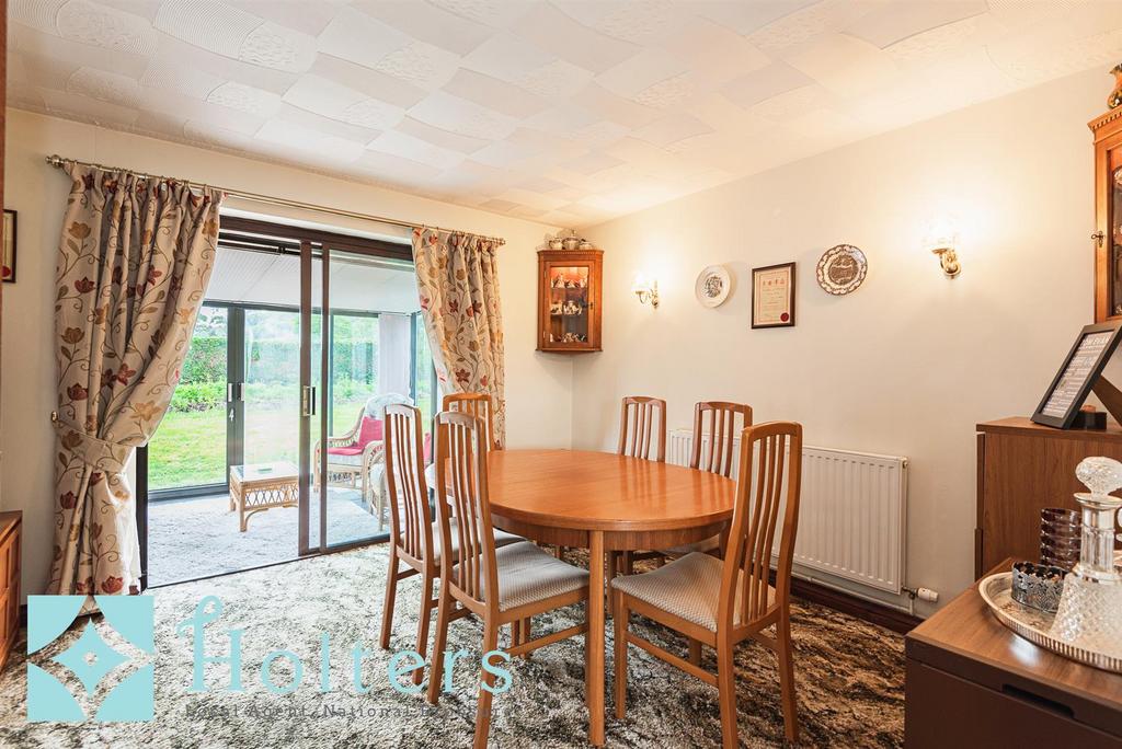 Aberannel Bungalow, Beulah-13.jpg