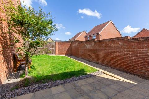 3 bedroom detached house for sale, Brushwood Grove, Emsworth