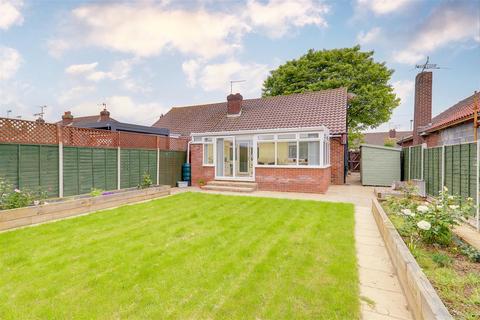 2 bedroom semi-detached bungalow for sale, Hurley Road, Worthing