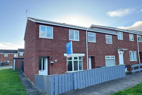 3 bedroom end of terrace house to rent, Melksham Square, Elm Tree, Stockton, TS19 0TL