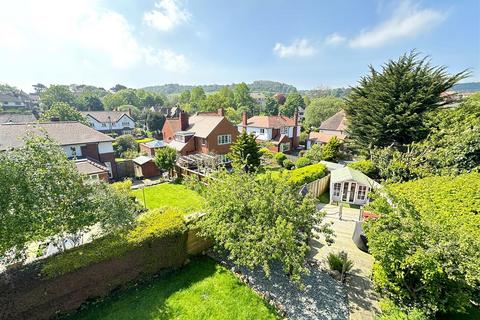 16 Stepney Close, Scarborough, YO12 5DN
