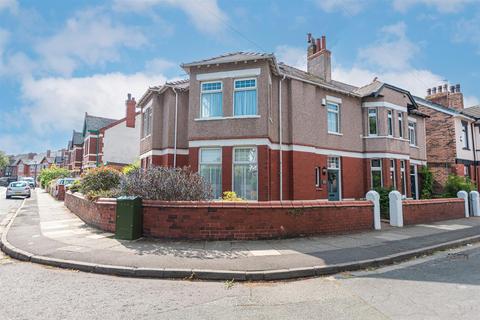 4 bedroom semi-detached house for sale, Kimberley Drive, Crosby, Liverpool