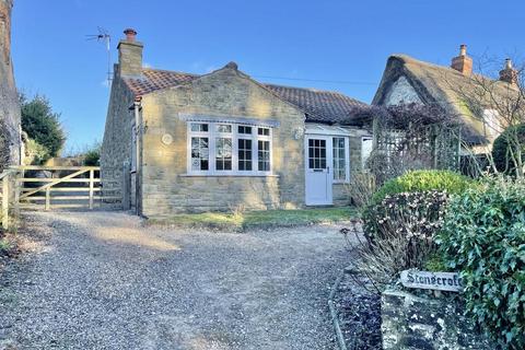 2 bedroom detached bungalow for sale, Sproxton, York