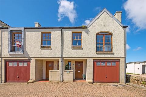 3 bedroom end of terrace house for sale, 20, Gifford Court, Crail