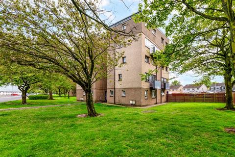 2 bedroom maisonette for sale, Kersiebank Avenue, Grangemouth