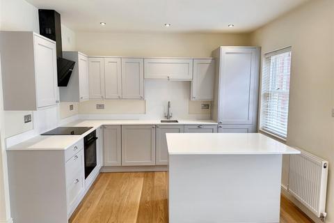 4 bedroom mews for sale, Moat Lane, Towcester