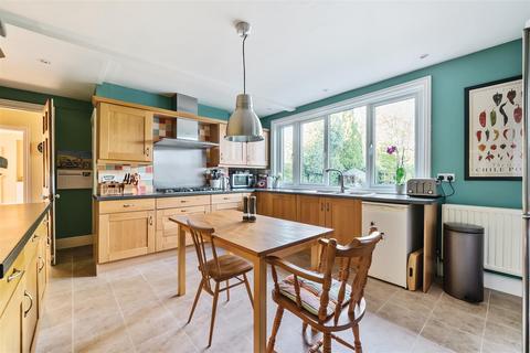 6 bedroom detached house for sale, St. Michaels Road, Maidstone