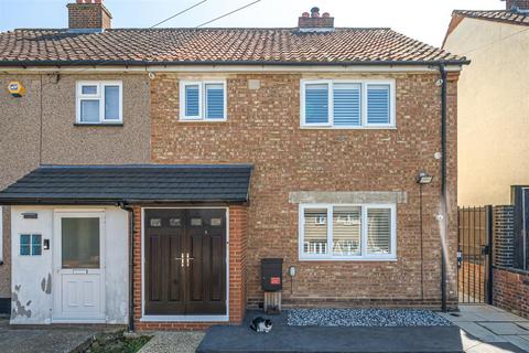 3 bedroom semi-detached house for sale, The Causeway, Chessington KT9