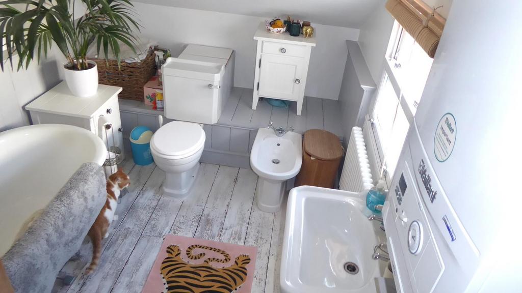 En suite bathroom