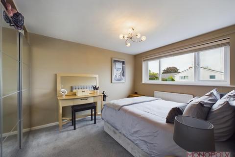 16 Alyn Drive, Rossett, Wrexham, LL12 0HQ