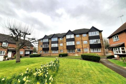 2 bedroom apartment to rent, River Meads, Stanstead Abbotts, Ware