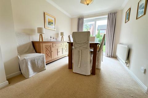 3 bedroom detached house for sale, Clough Grove, Oughtibridge, S35