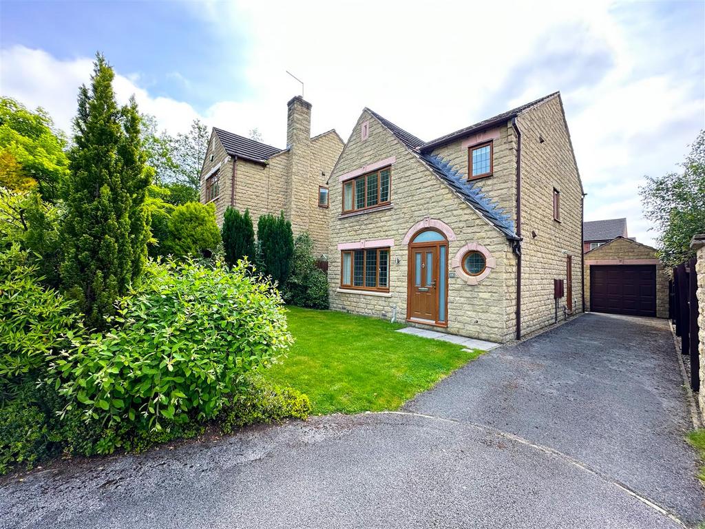 Clough Grove, Oughtibridge, S35 3 bed detached house for sale £384,950