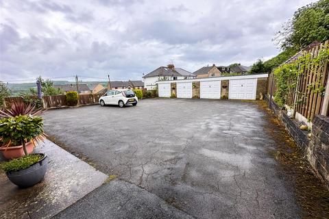 11a Hillcrest Drive, Oughtibridge, Sheffield, S35 0JJ