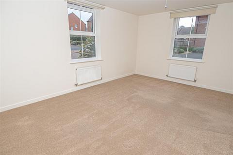 3 Ashton Close, Ashbourne, DE6 1TL