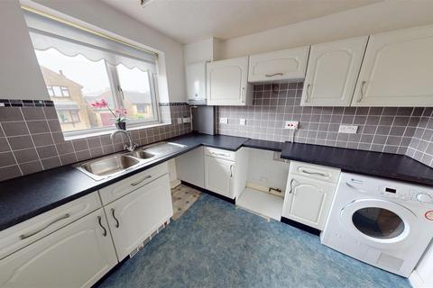 1 bedroom maisonette for sale, Sandal Magna, Shelf, Halifax