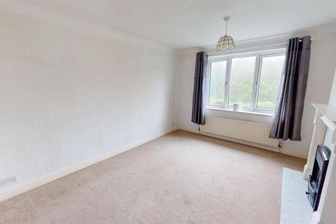 1 bedroom maisonette for sale, Sandal Magna, Shelf, Halifax