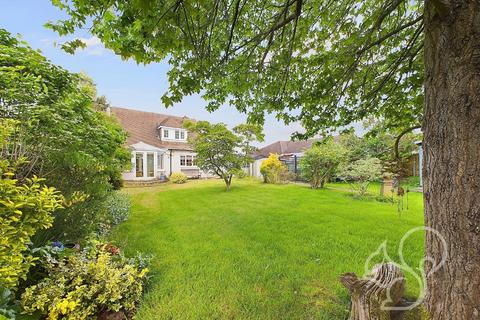 3 bedroom detached house for sale, Blackberry Road, Stanway