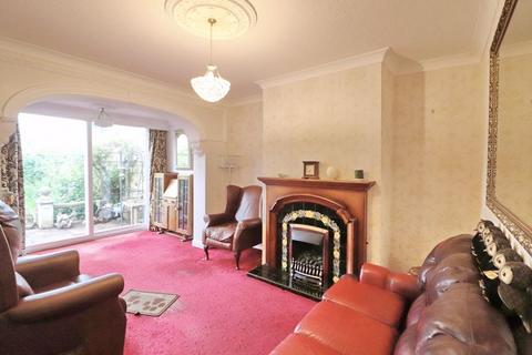 3 bedroom semi-detached house for sale, Hawthorne Drive, Manchester M28
