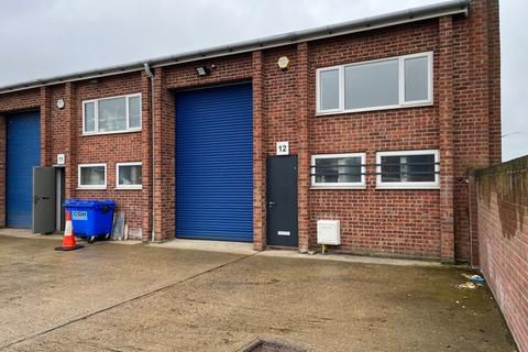 Industrial unit to rent, 12 Jubilee End, Dale Hall Industrial Estate, Lawford, Manningtree, Essex, CO11