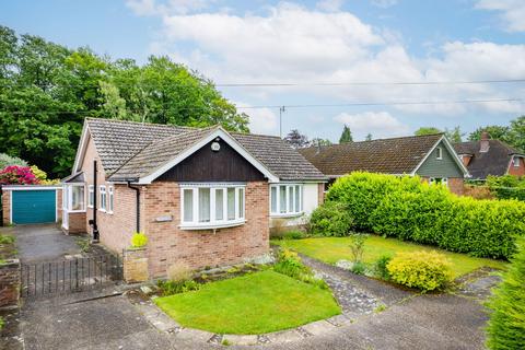 3 bedroom detached bungalow for sale, Felcourt Road, Felcourt, RH19