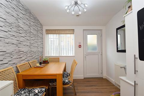 undefined, Columbus Ravine, Scarborough, North Yorkshire, YO12