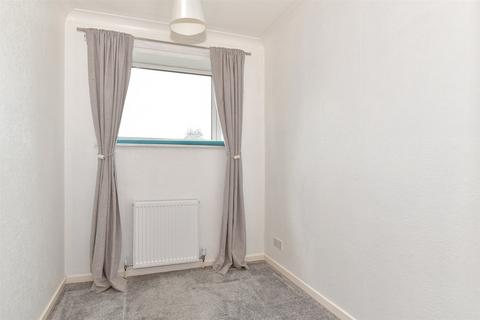 108 Millfield, New Ash Green, Longfield, DA3 8HW