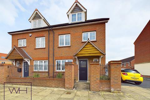 4 bedroom townhouse for sale, Scawthorpe, Doncaster DN5