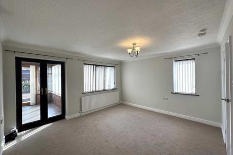 2 bedroom bungalow for sale, Wakerley Road, Gainsborough DN21