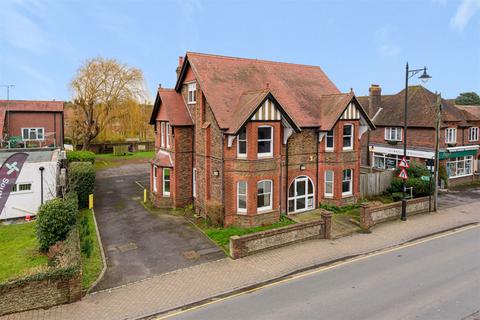 5 bedroom detached house for sale, West Street, Storrington, RH20