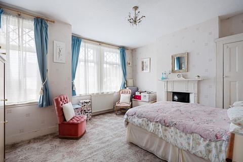 29 Dalmally Road, Croydon, CR0 6LU