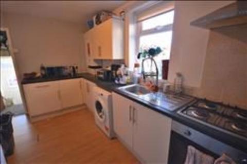 5 bedroom maisonette for sale, Sutton Street, Newcastle upon Tyne NE6