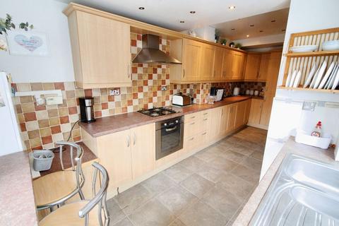 3 bedroom terraced house for sale, Cannock Road, Wolverhampton