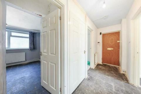 2 bedroom flat for sale, Harrowdene Road, Wembley, London, HA0 2JX