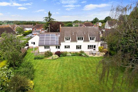 4 bedroom detached house for sale, Station Road, Felsted, Essex, CM6