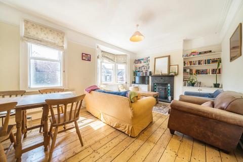 3 bedroom maisonette for sale, Waldron Road, Earlsfield