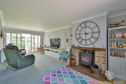 2 bedroom detached bungalow for sale, The Barnhams, Bexhill-on-Sea, TN39