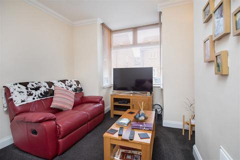 2 bedroom terraced house for sale, Spencer Street, Kettering NN15