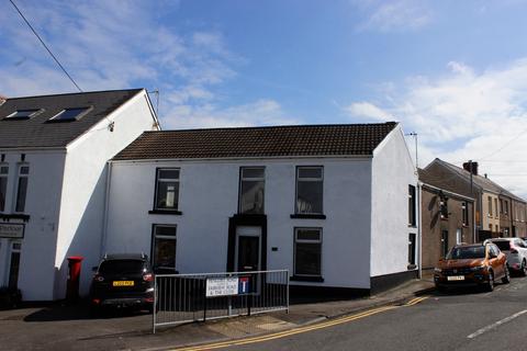3 bedroom semi-detached house to rent, Swansea Road, Llangyfelach, Swansea, West Glamorgan, SA5