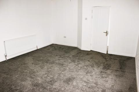 3 bedroom semi-detached house to rent, Swansea Road, Llangyfelach, Swansea, West Glamorgan, SA5
