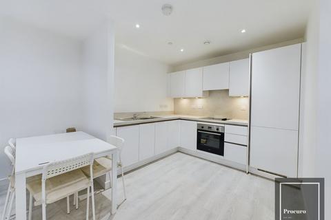 1 bedroom flat to rent, 34 Prince Regent Street, London TW3