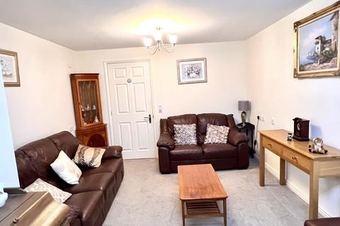 1 bedroom apartment for sale, Rowleys Court, Oadby, Leicester, LE2