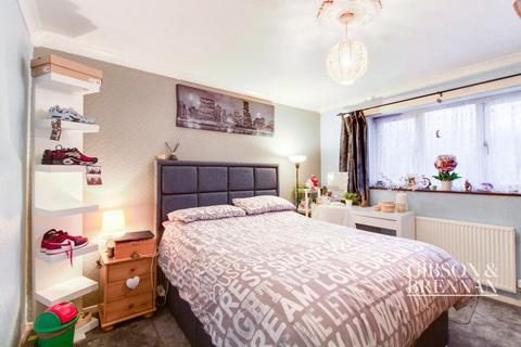 2 Ashfields, Pitsea, Basildon, SS13 1HX