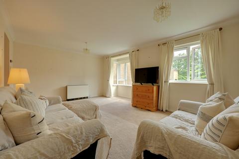 3 bedroom apartment for sale, Ware Court, Burgess Hill, RH15
